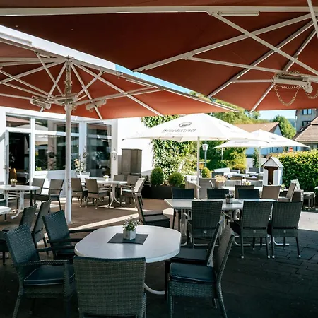 & Restaurant Kronenhof Am Weser-radweg Hotel 3*