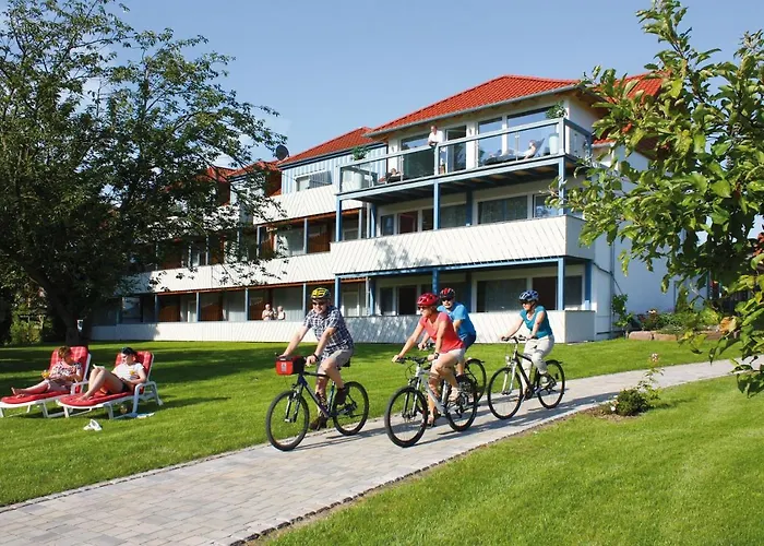 & Restaurant Kronenhof Am Weser-radweg 3* Oberweser