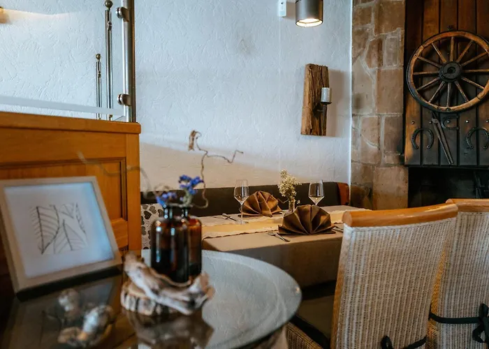 Hotel & Restaurant Kronenhof Am Weser-radweg