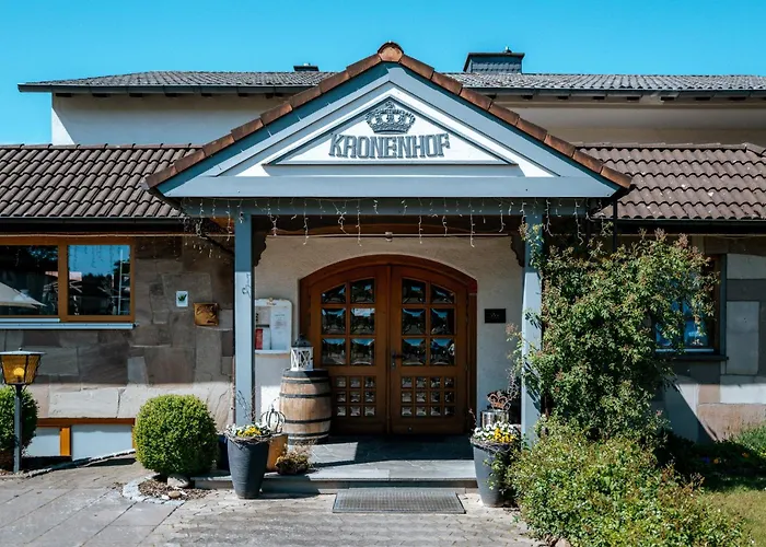& Restaurant Kronenhof Am Weser-radweg Hotel Oberweser