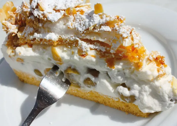 & Restaurant Kronenhof Am Weser-radweg 3*